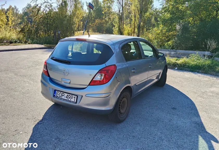 Opel Corsa - 3