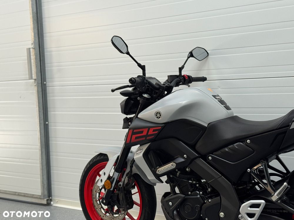 Yamaha MT - 12