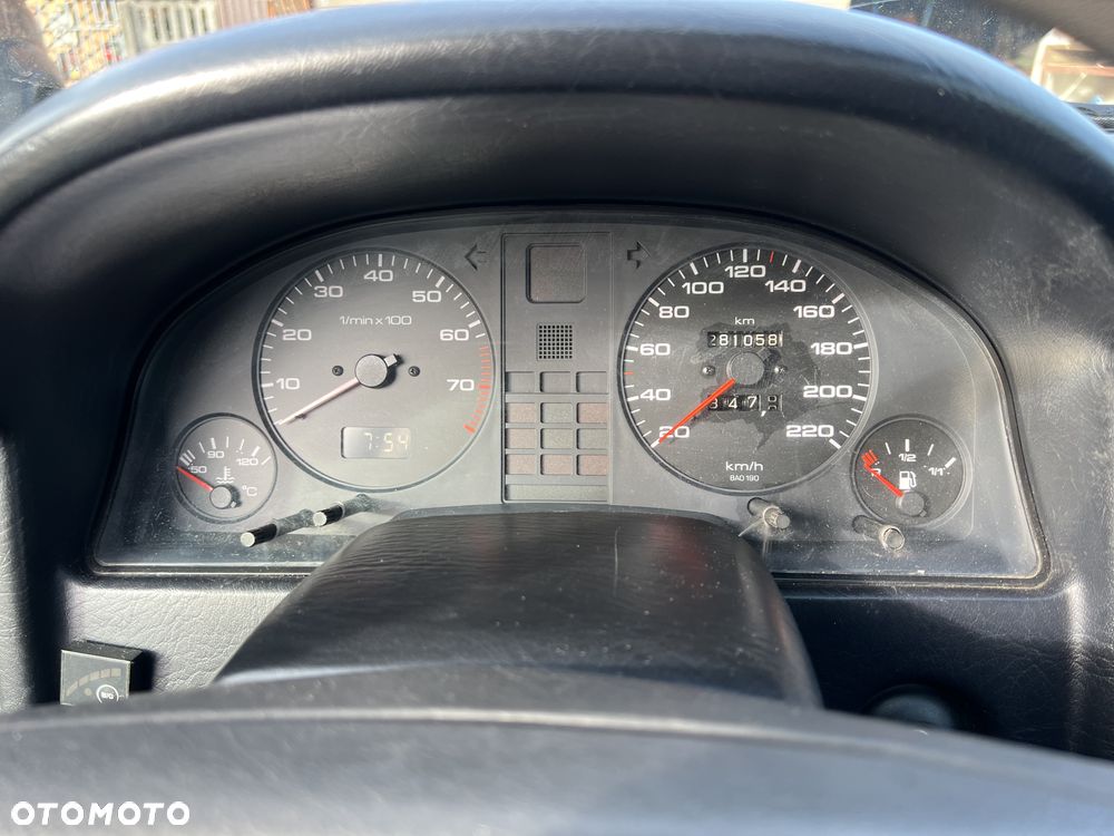 Audi 80 2.0 E - 10