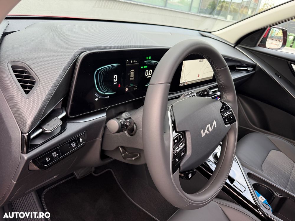 Kia Niro 1.6 GDI HEV 2WD OPF Aut. Vision - 26