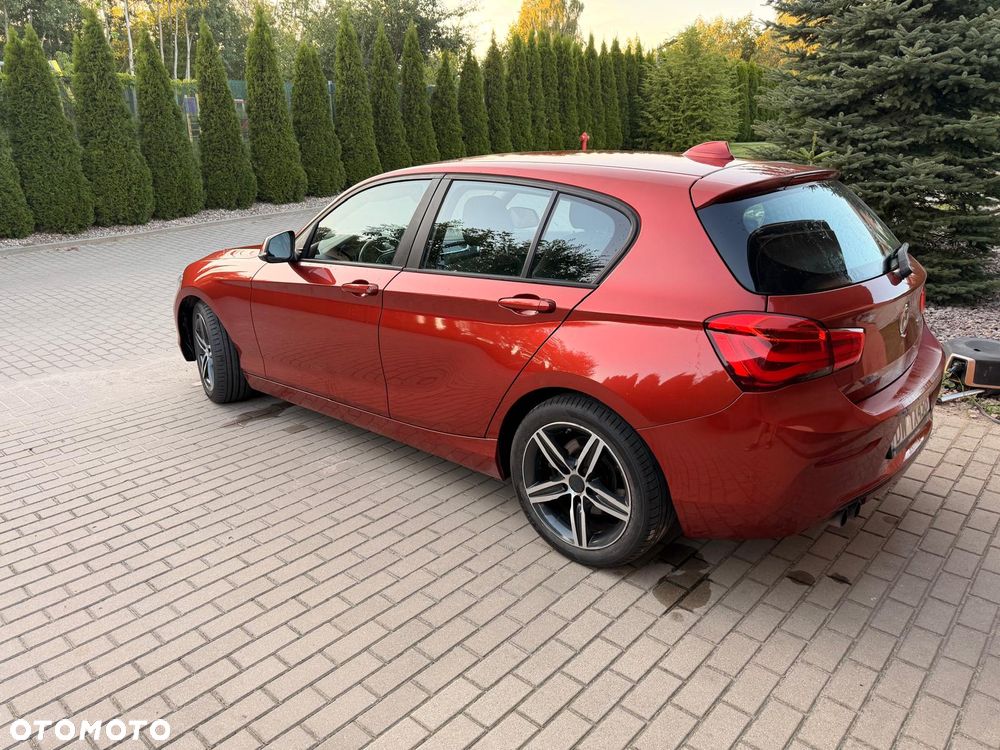 BMW Seria 1 120i GPF - 9