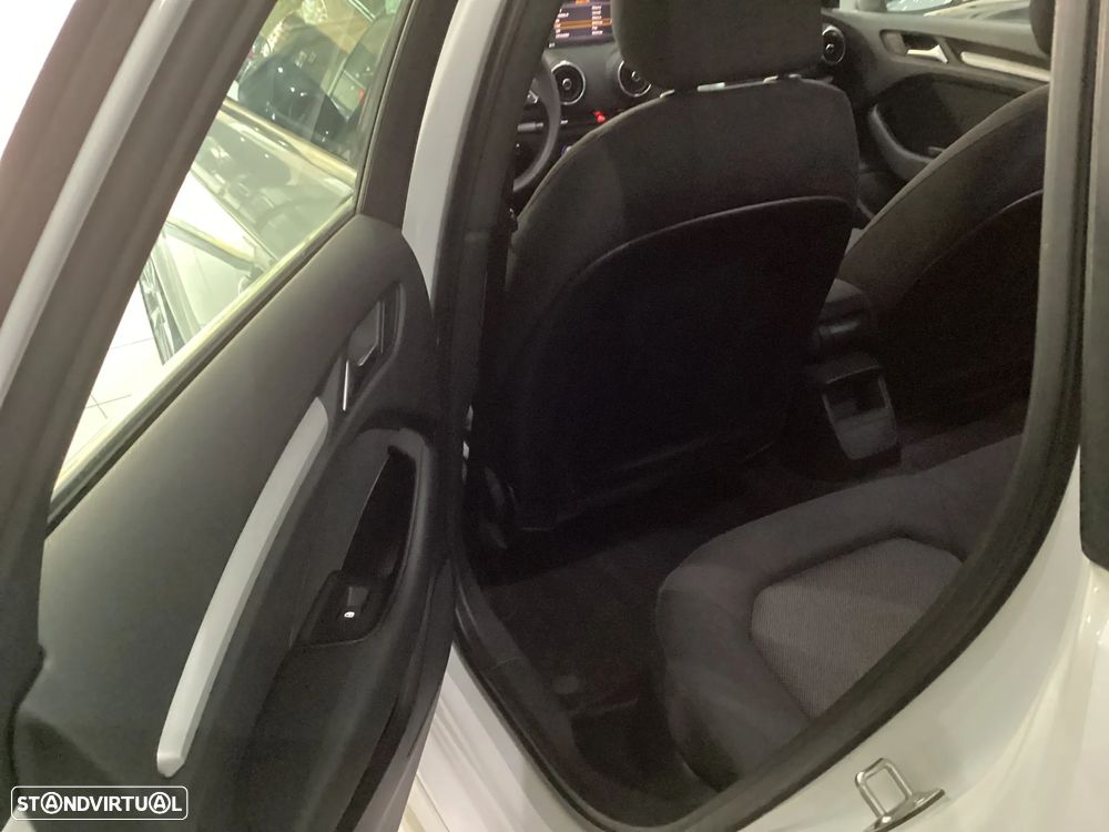 Audi A3 1.6 TDI S-line S tronic - 15