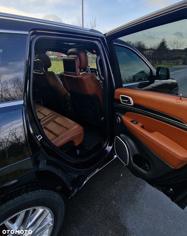 Jeep Grand Cherokee 3.6 V6 Overland Summit - 24