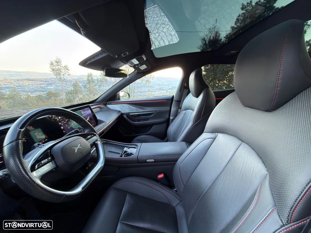 Xpeng P7i AWD Performance - 36