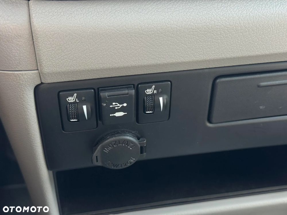 Toyota Sienna 3.5 V6 XLE AWD - 30