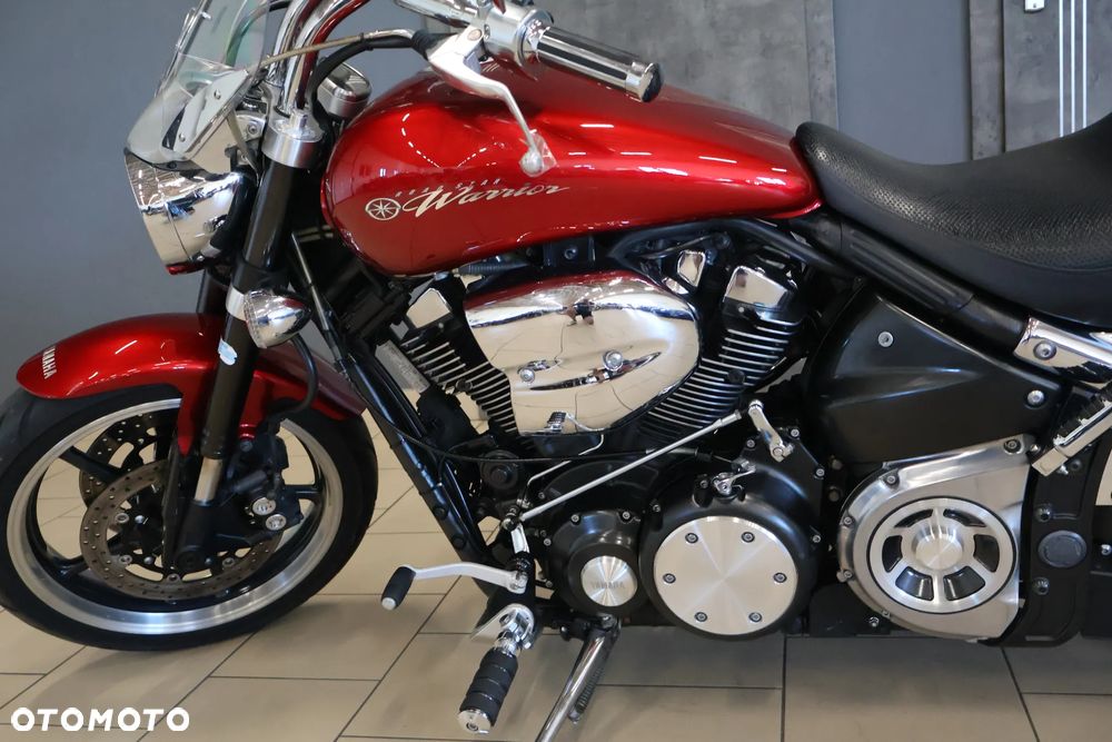 Yamaha XV - 28