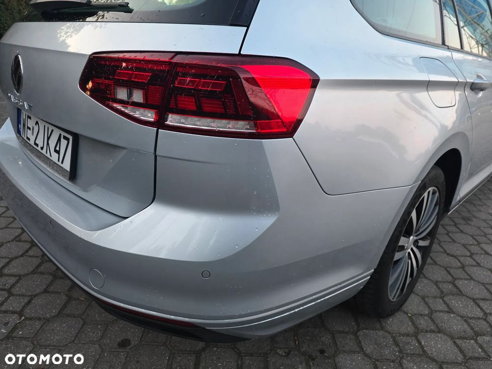 Volkswagen Passat 2.0 TDI (BlueMotion Technology) DSG Comfortline - 31