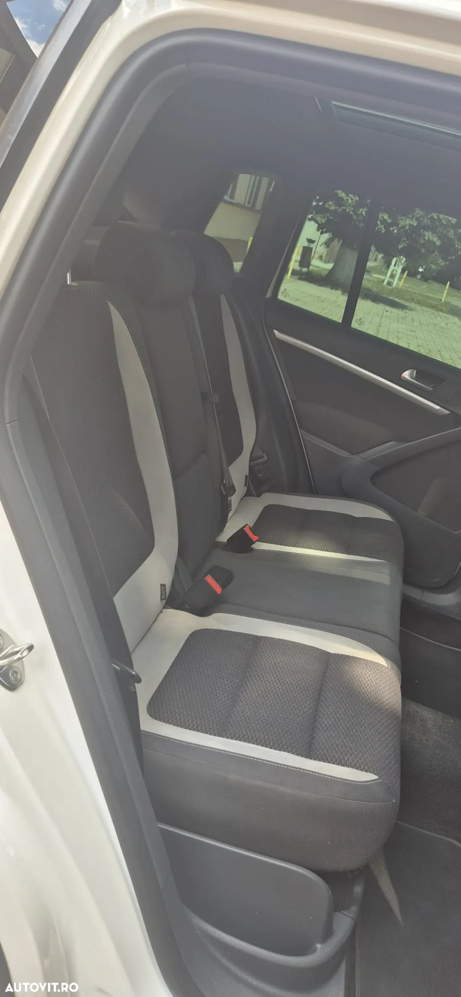 Volkswagen Tiguan - 17