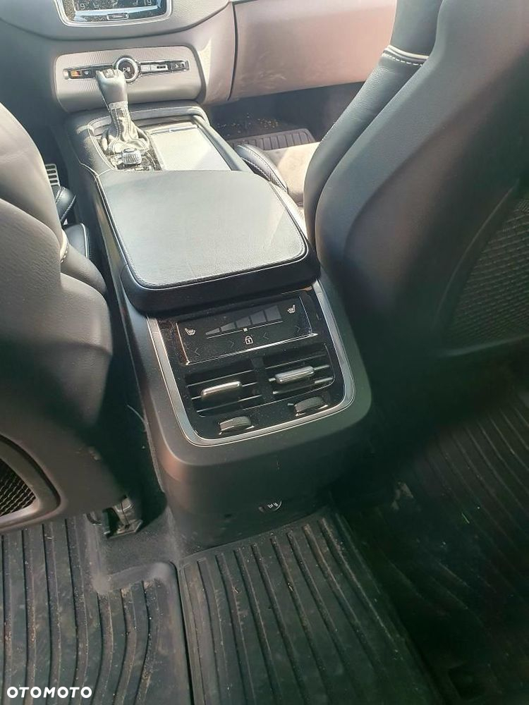 Volvo XC 90 T5 AWD R-Design 7os - 14