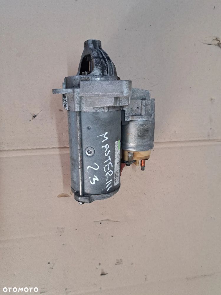 Renault Master III IV 2.3 dci rozrusznik - 1