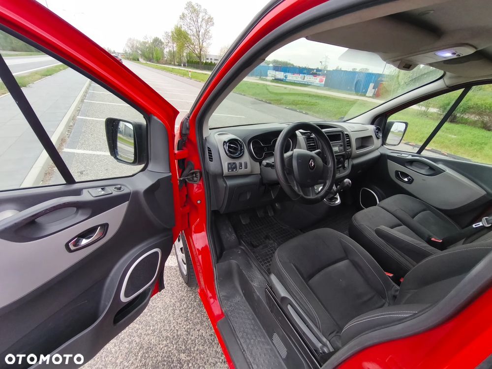 Renault TRAFIC - 11