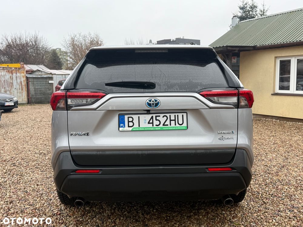 Toyota RAV4 ver-2-5-hybrid-comfort-4x2 - 11