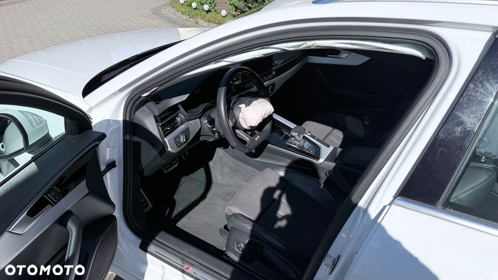 Audi A4 Avant 35 TDI mHEV S Line S tronic - 17