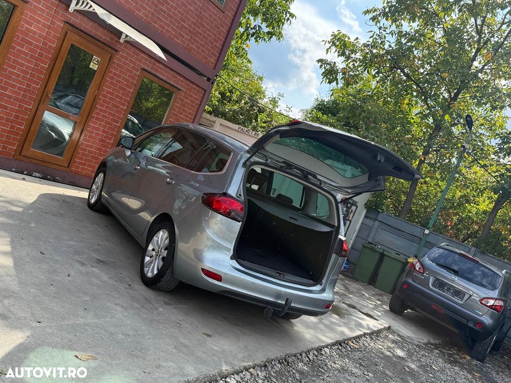 Opel Zafira Tourer 2.0 CDTI ECOTEC Cosmo - 38