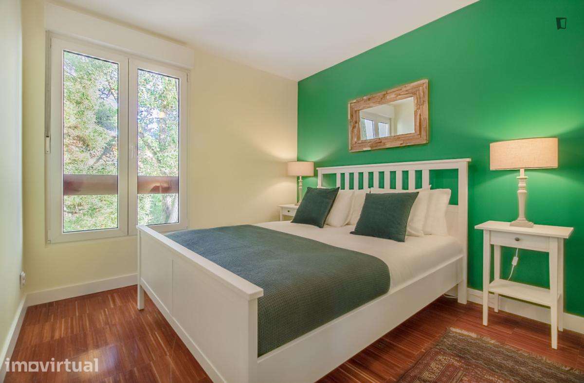 Apartamento com 3 quartos - localizado em Lisbon - Grande imagem: 2/34