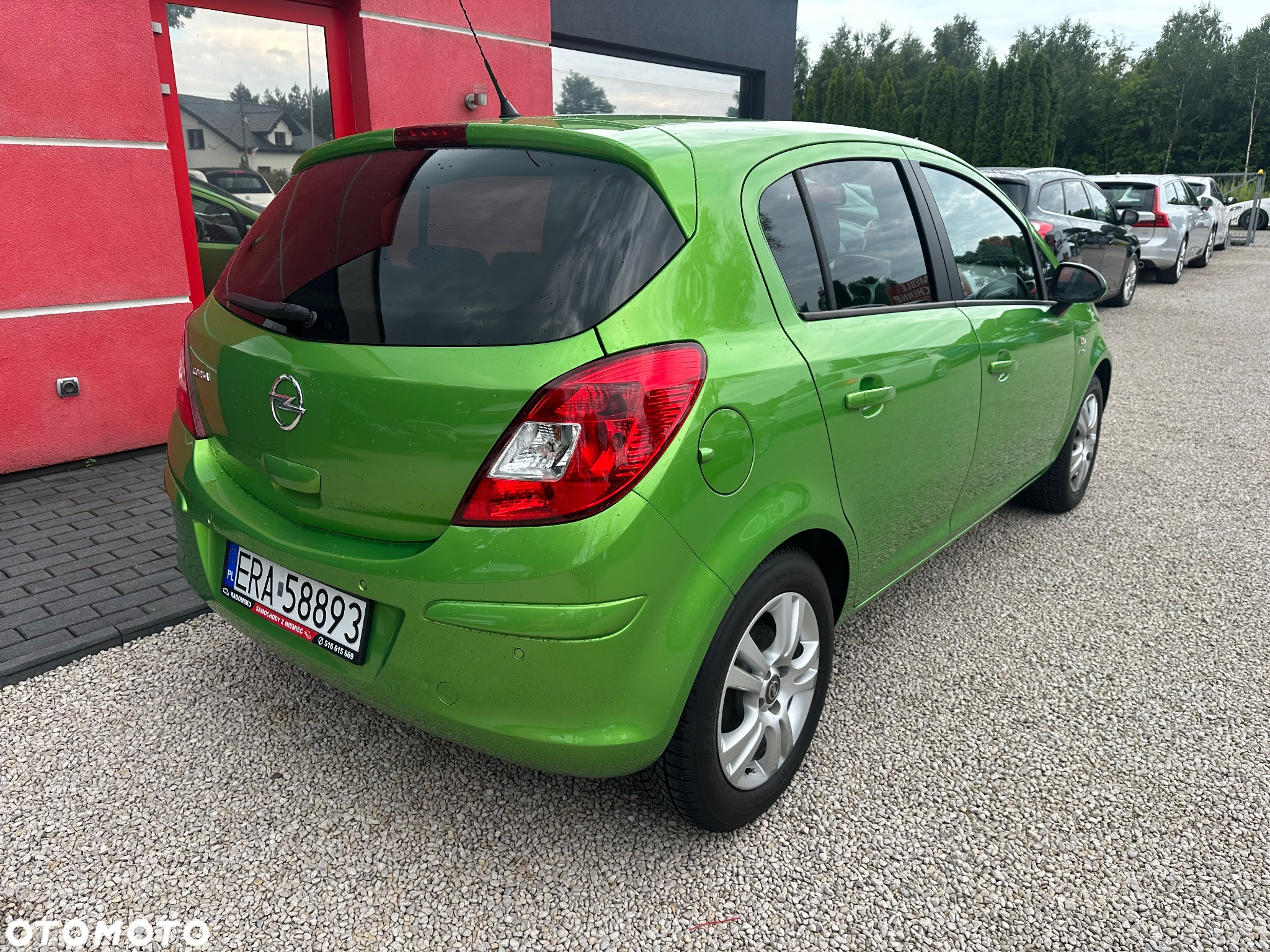 Opel Corsa 1.4 16V Active - 2