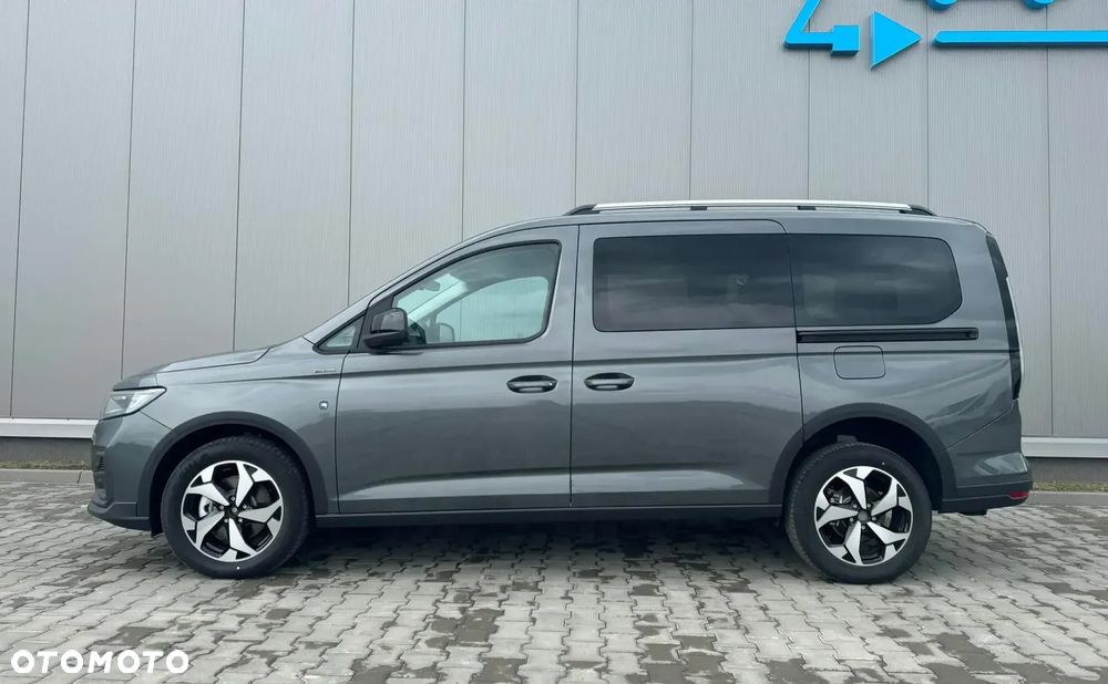 Ford Tourneo Connect Grand - 8