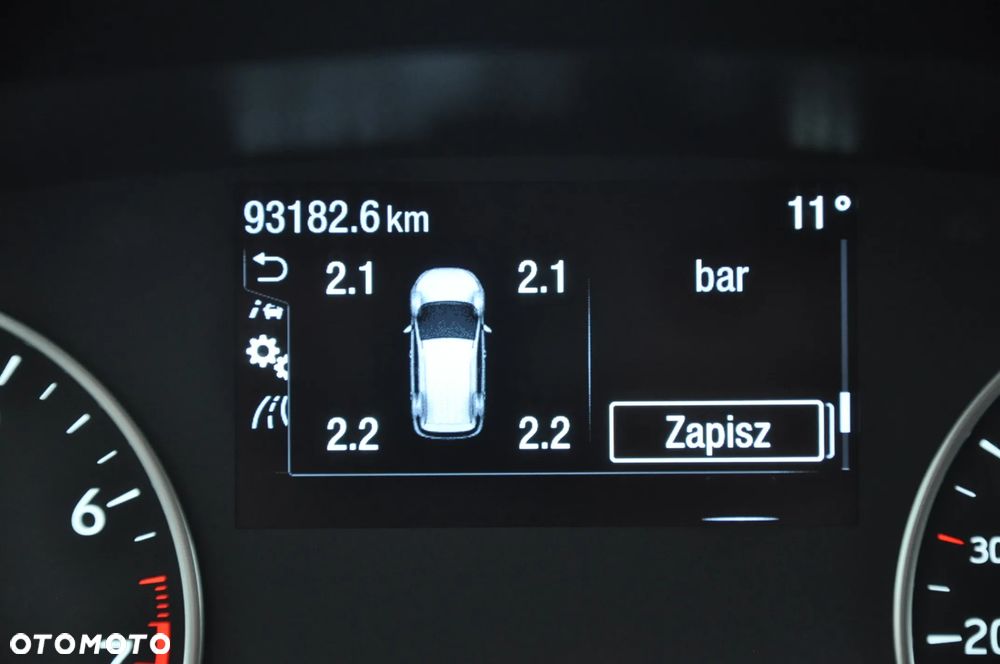Ford EcoSport - 32