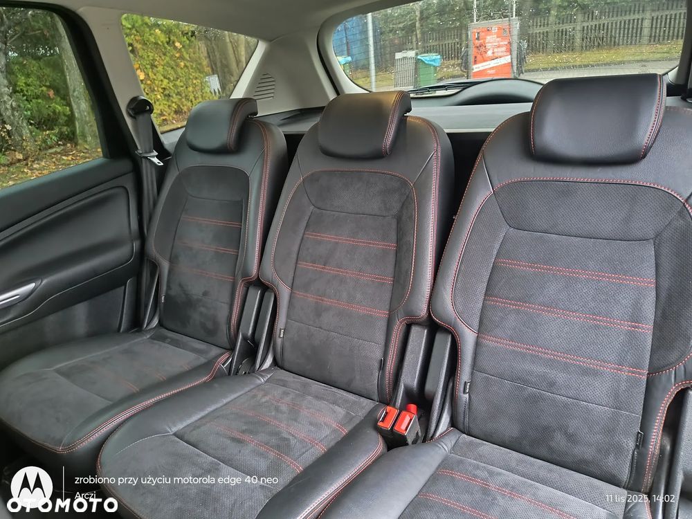 Ford S-Max 2.0 TDCi DPF Titanium - 11