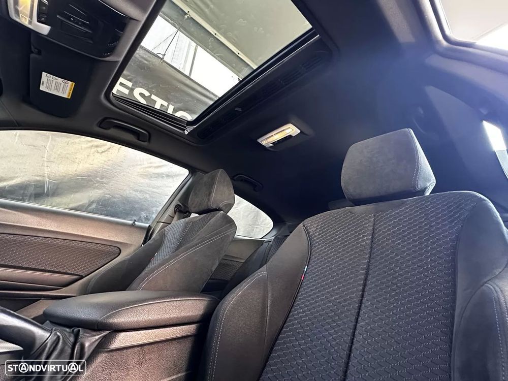 BMW 120 d xDrive Pack M - 37