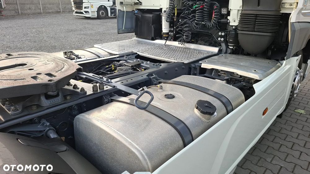 DAF XF 480 FT / STANDARD / KLIMA POSTOJOWA / ALUSY / ZABUDOWY / SALON PL - 12
