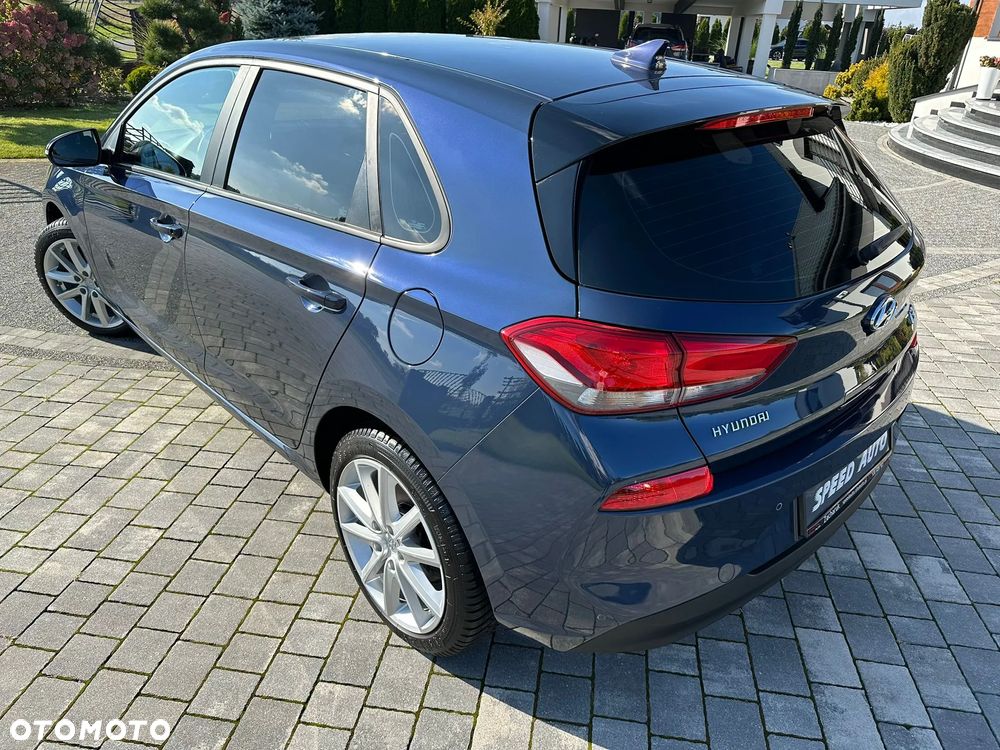 Hyundai i30 1.6 CRDI Passion Plus - 13