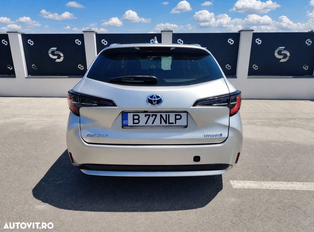 Toyota Corolla 1.8 HSD Business Plus - 3