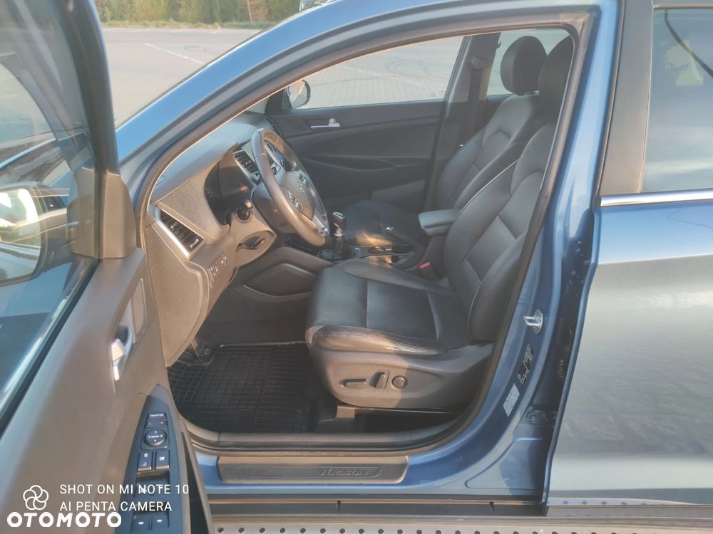 Hyundai Tucson blue 1.7 CRDi 2WD Intro Edition - 19