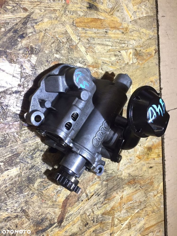 audi a4 b8 2.0 tfsi pompa oleju cdnc 06h115105af - 4