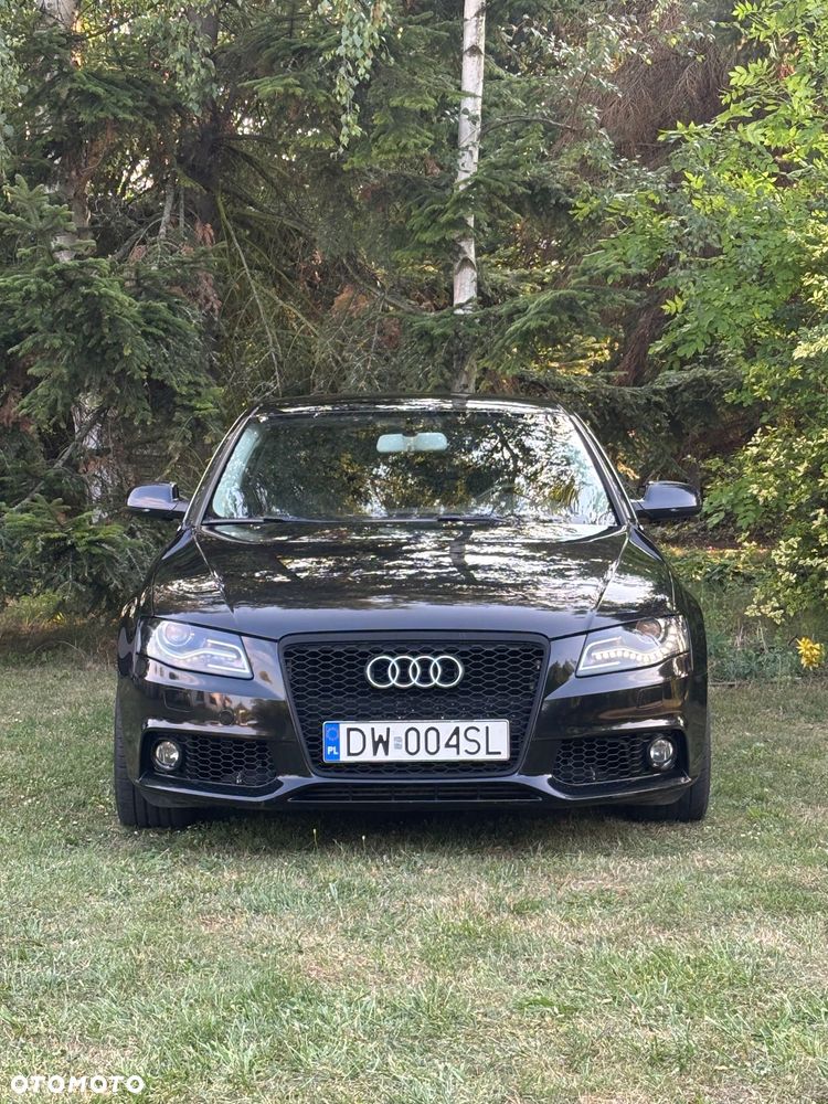 Audi A4 Limousine - 3