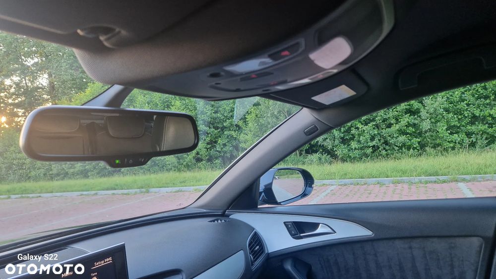 Audi A6 Avant 2.0 TDI Ultra S tronic - 32