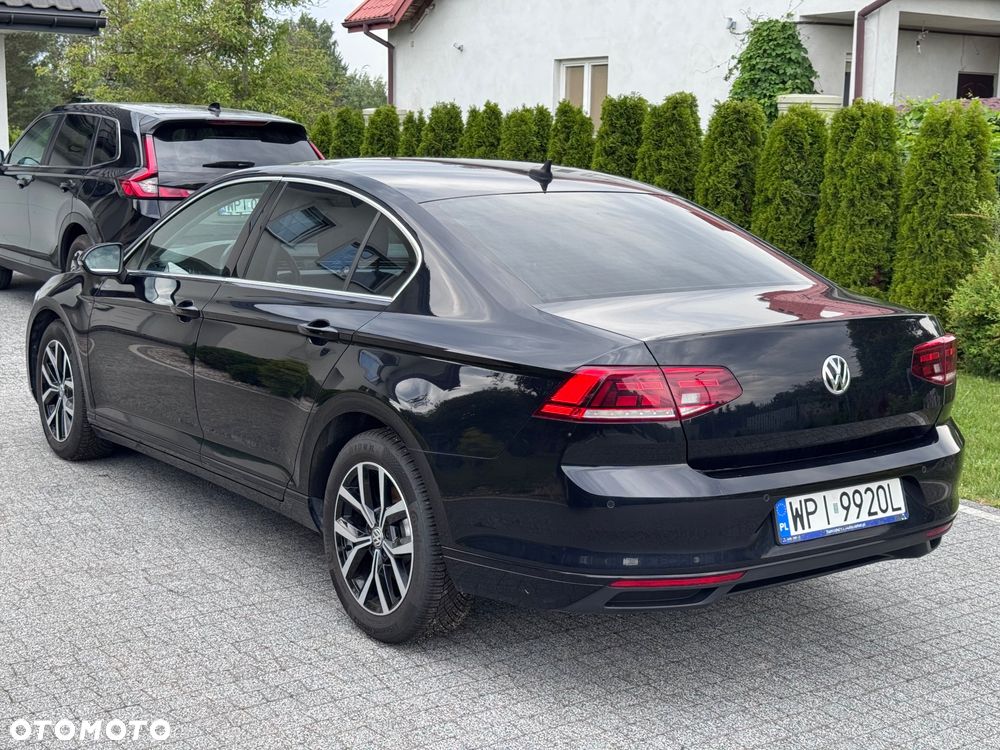 Volkswagen Passat 2019 photo 4