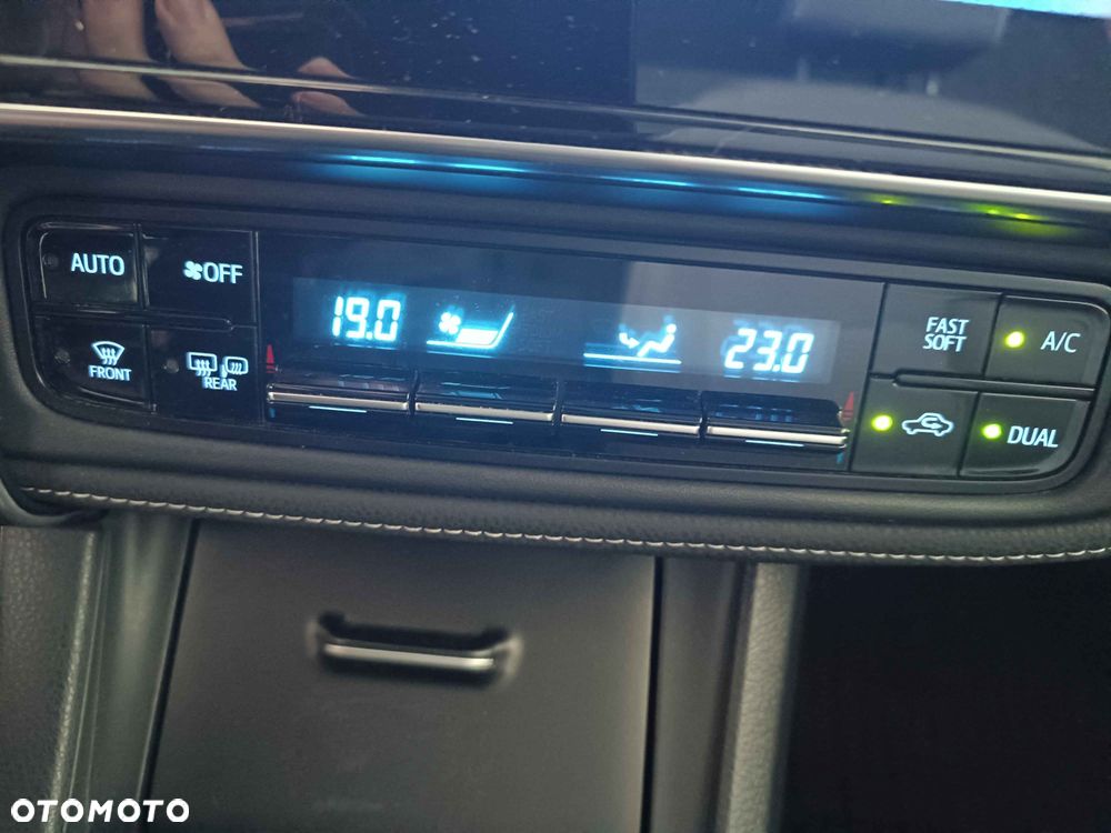 Toyota Corolla 1.6 Comfort - 13