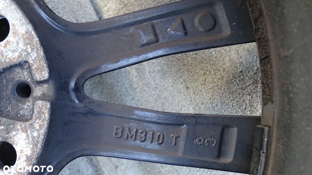 BMW 1 F20, F21, F22, F23 - 7.5Jx17H2 ET43 5X120 - felga - 5