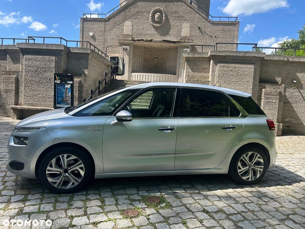 Citroën C4 Picasso - 12