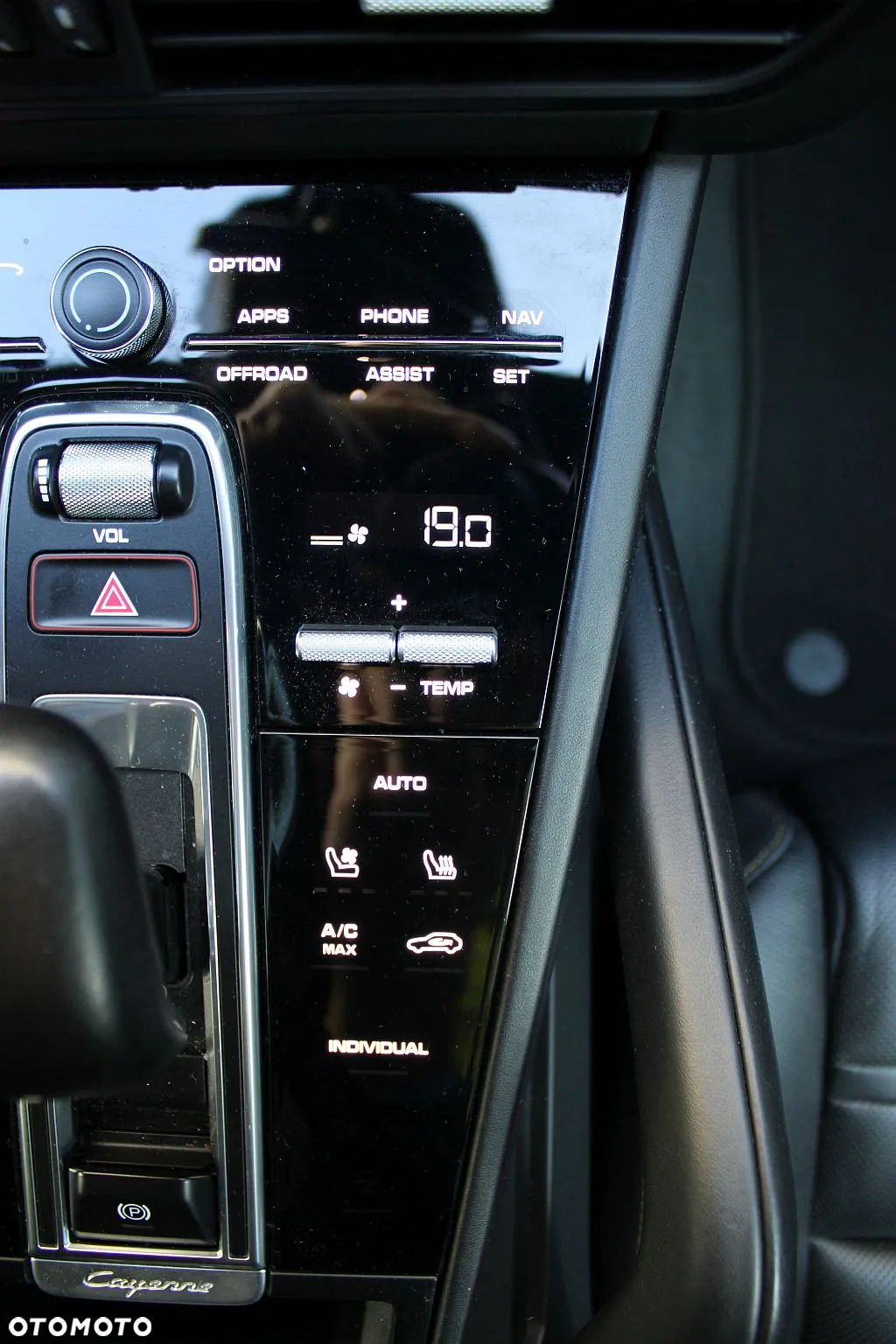 Porsche Cayenne Standard - 38