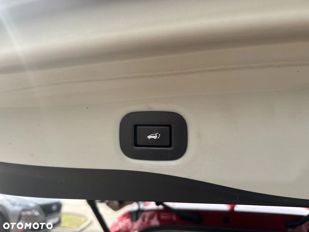 Nissan X-Trail 1.3 DIG-T N-Design 2WD DCT - 24