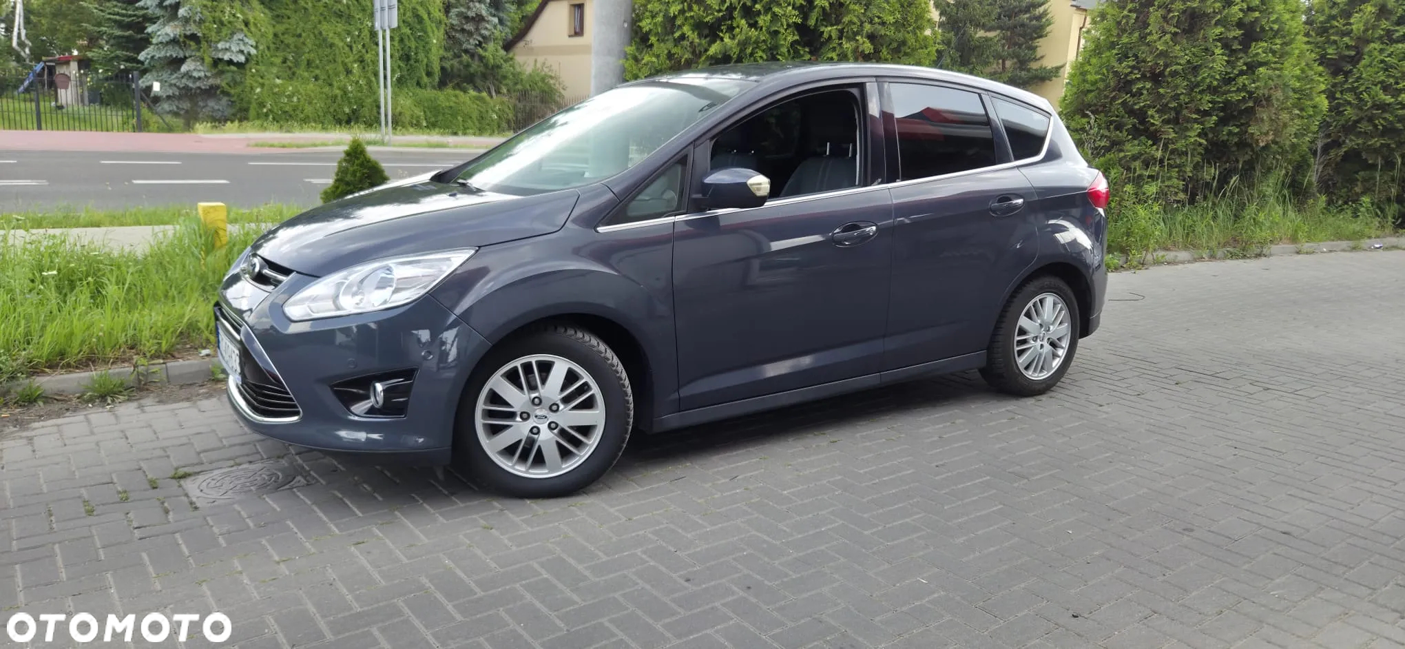 Ford C-MAX 1.6 TDCi Start-Stop-System Champions Edition - 4