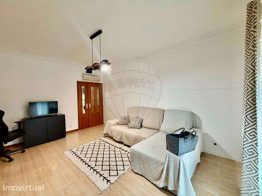 Apartamento T2 para venda - Grande imagem: 2/9