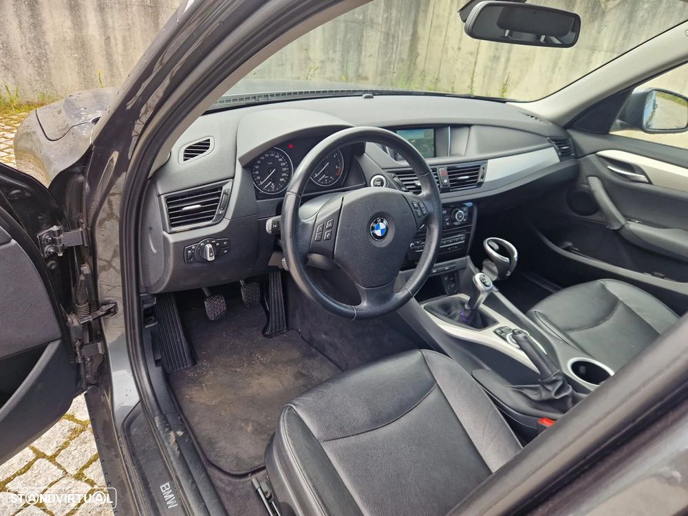 BMW X1 18 d xDrive xLine - 6