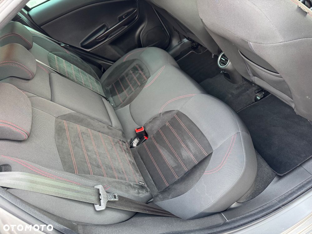 Alfa Romeo Giulietta 1.4 TB 16V Super - 36