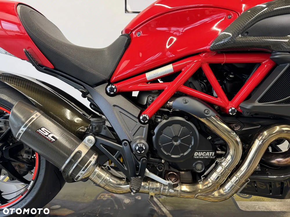 Ducati Diavel - 13