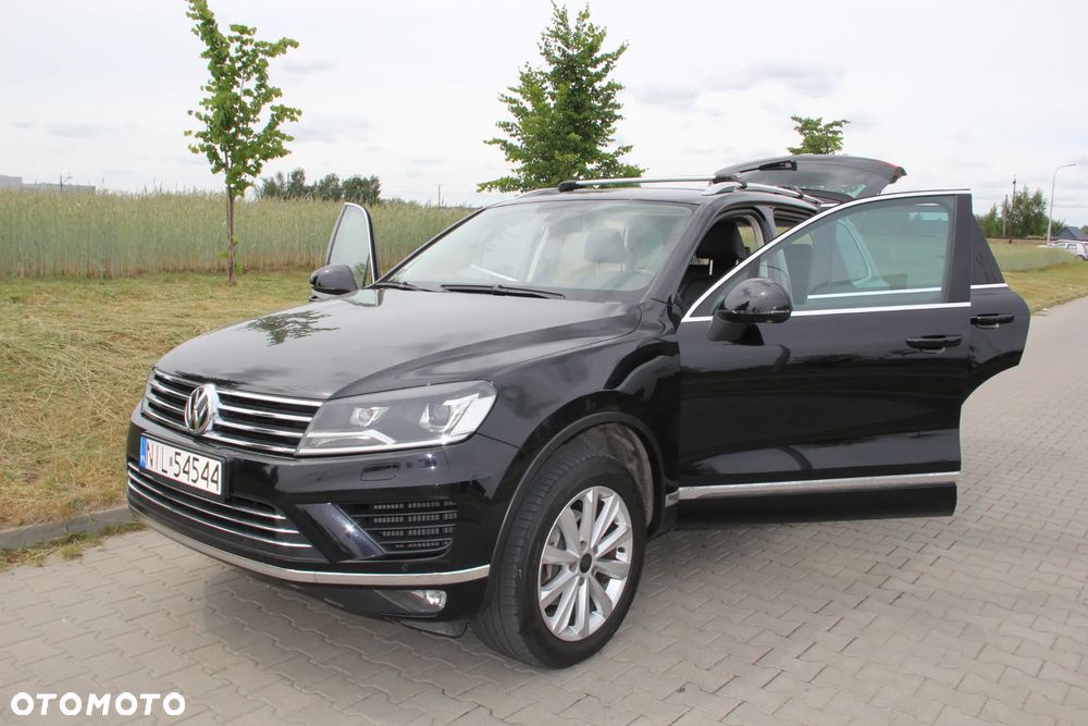 Volkswagen Touareg 3.0 V6 TDI BMT Perfectline R-Style - 8