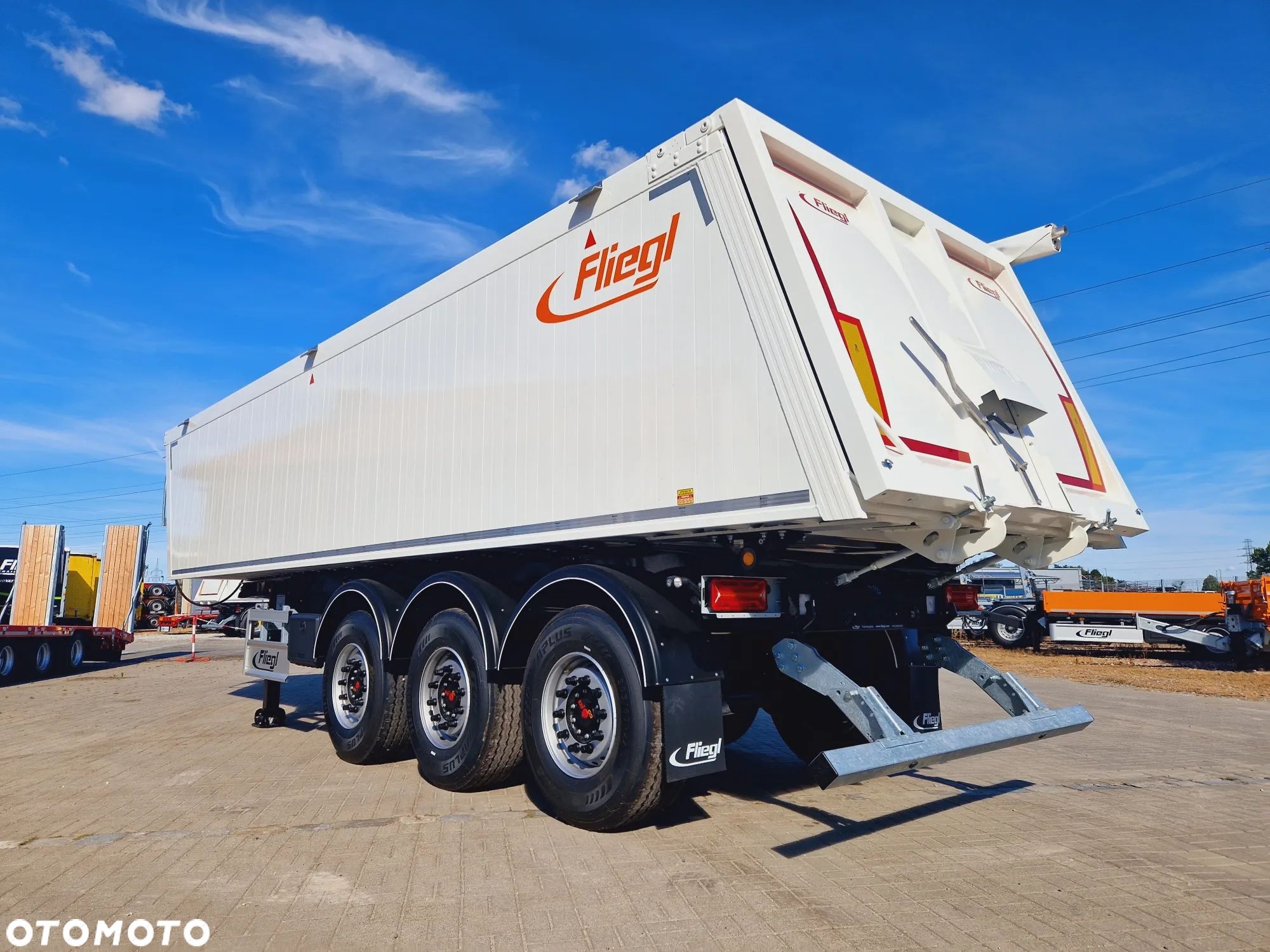 Fliegl wywrotka Alu 40m³ - 1