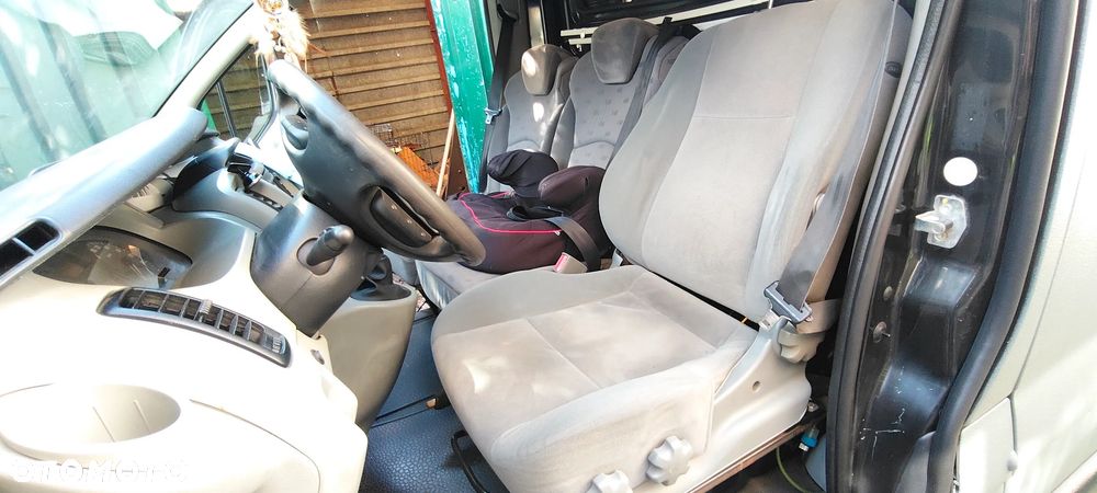 Opel Vivaro kamper - 17