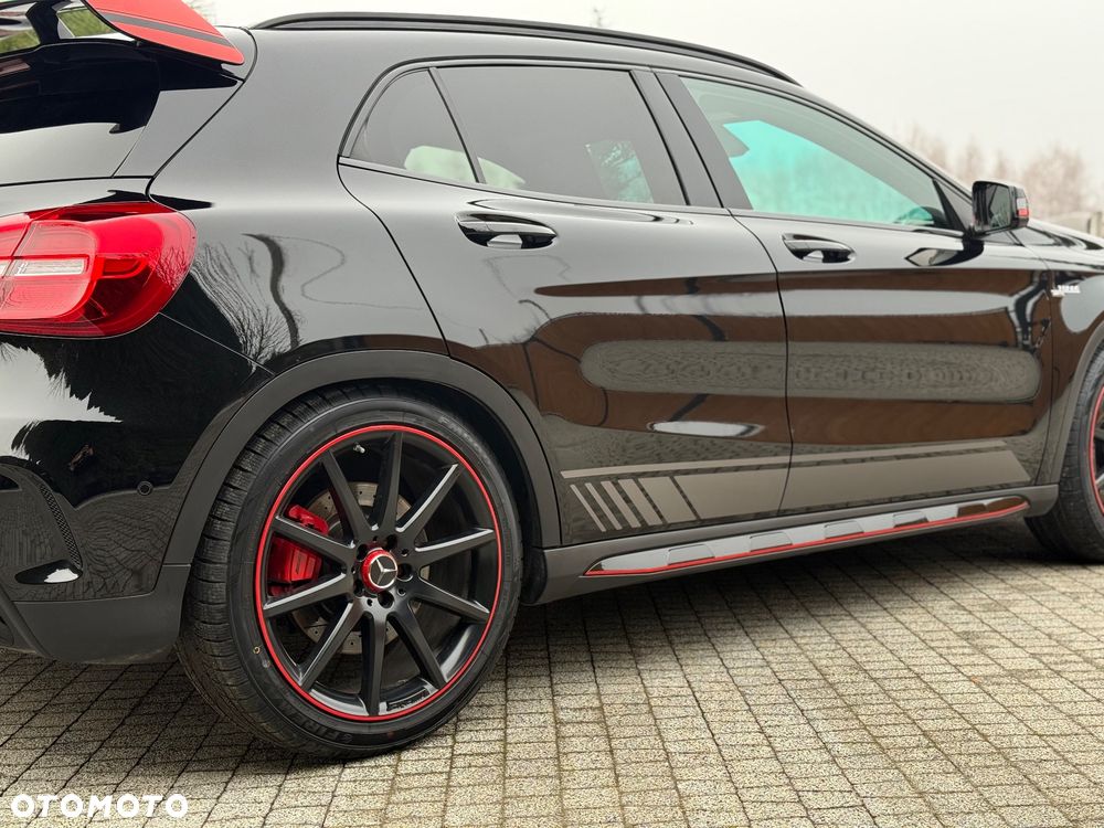 Mercedes-Benz GLA 45 AMG 4-Matic Edition 1 - 8