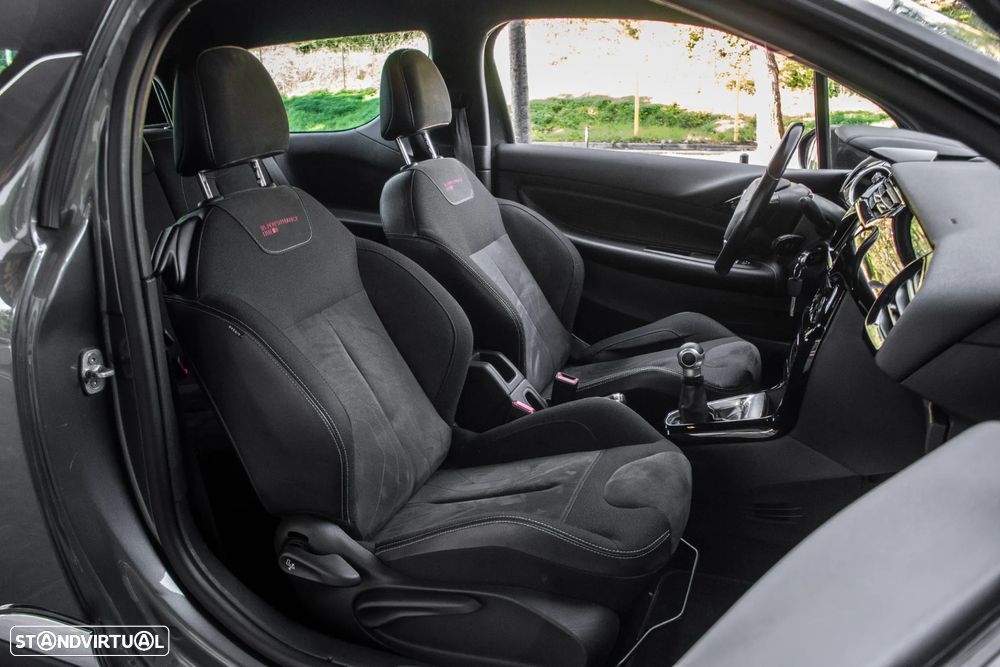 DS DS3 1.2 PureTech Be Chic - 24