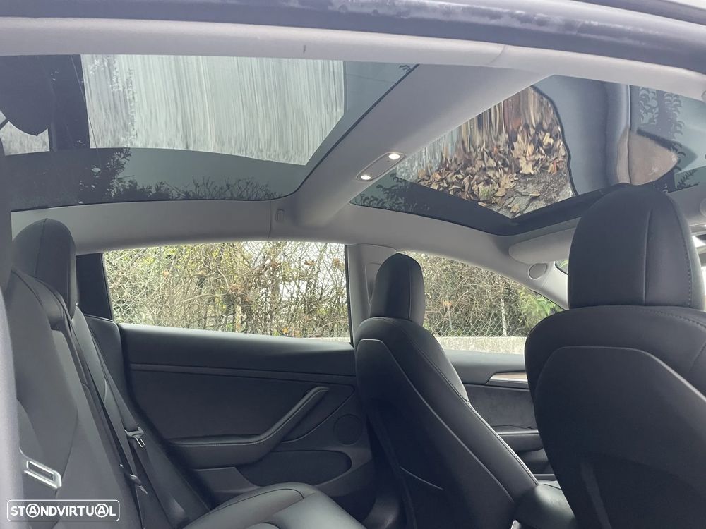 Tesla Model 3 Standard Range Plus RWD - 24