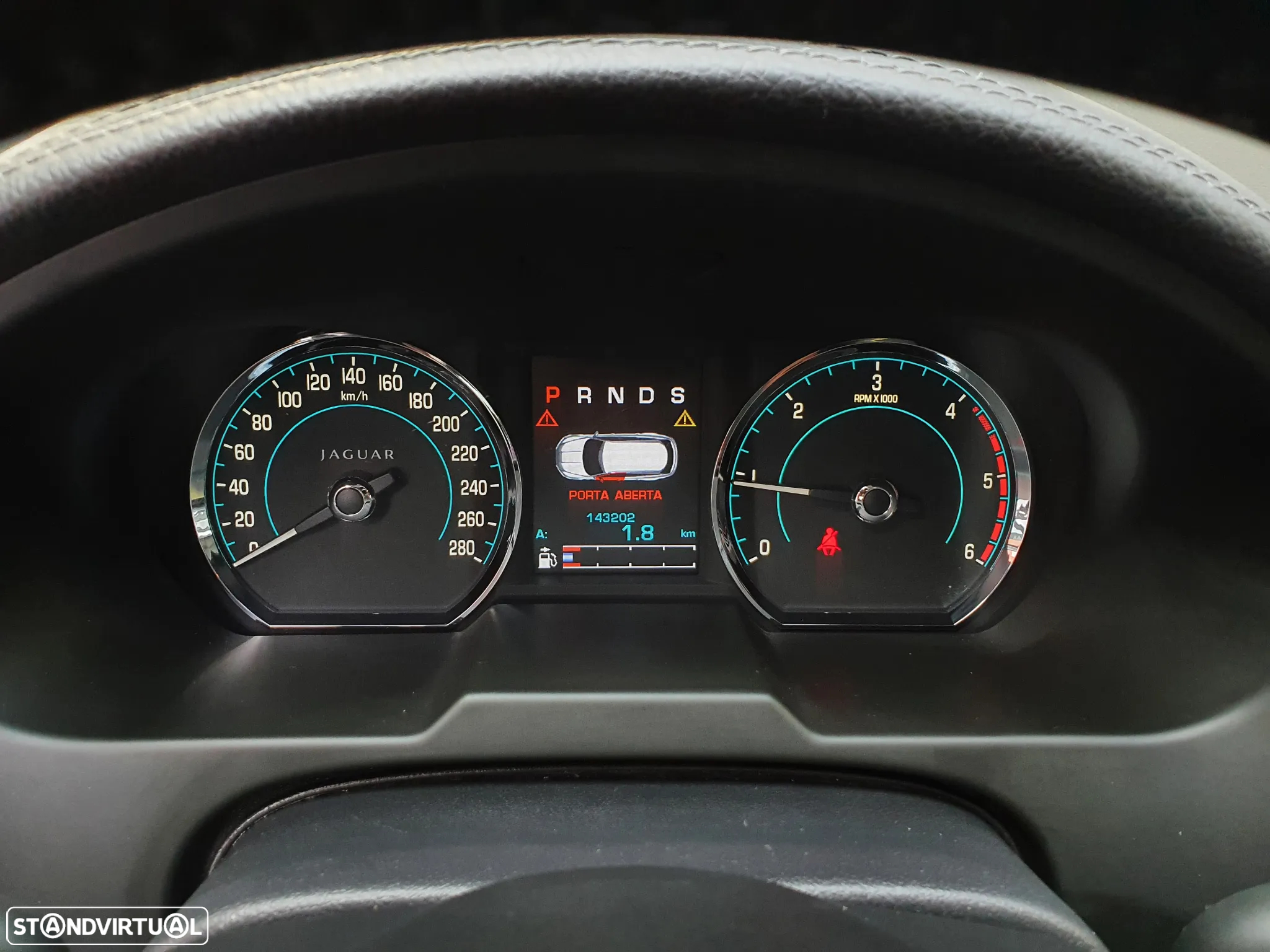 Jaguar XF Sportbrake 2.2 D Premium Luxury - 11