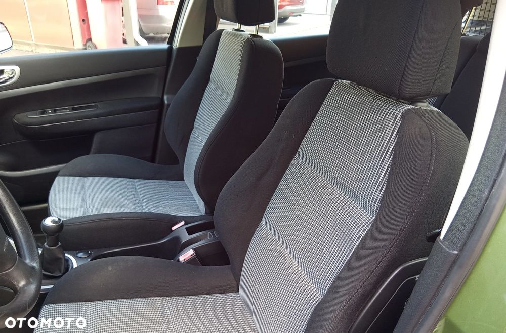 Peugeot 307 1.4 Trendy - 8